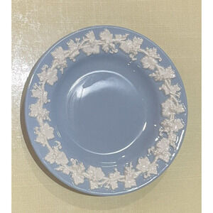 Wedgwood Etruria and Barlaston Embossed Queensware Bread & Butter Plate 6"